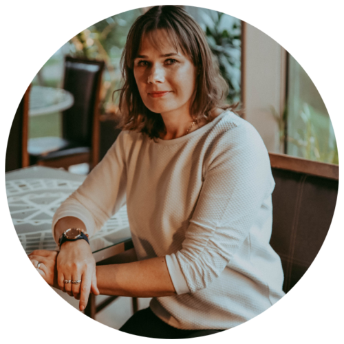 Virtuaalne assistent Elle Mikiver
